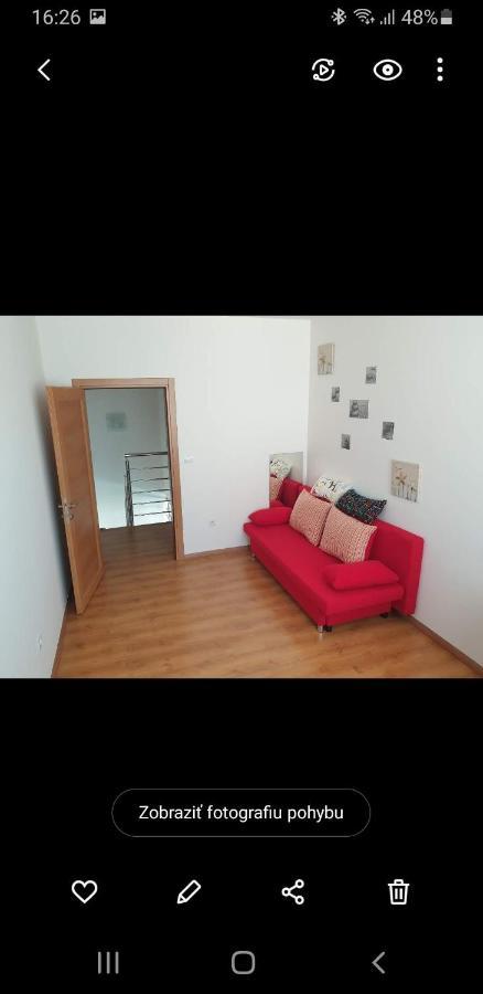 Mezonetovy Apartman V Centre Novej Dubnice Ilava Exteriér fotografie
