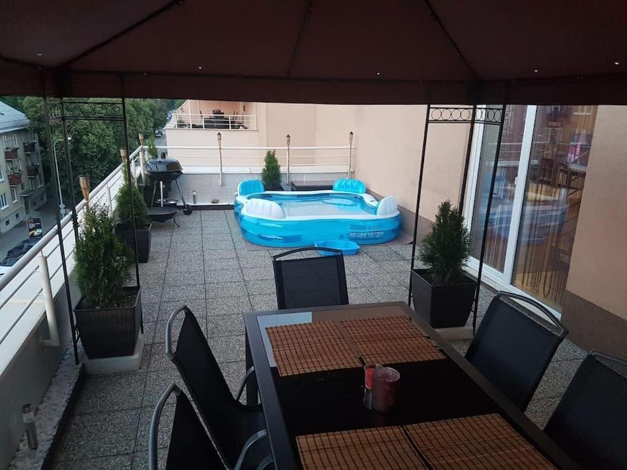 Mezonetovy Apartman V Centre Novej Dubnice Ilava Exteriér fotografie